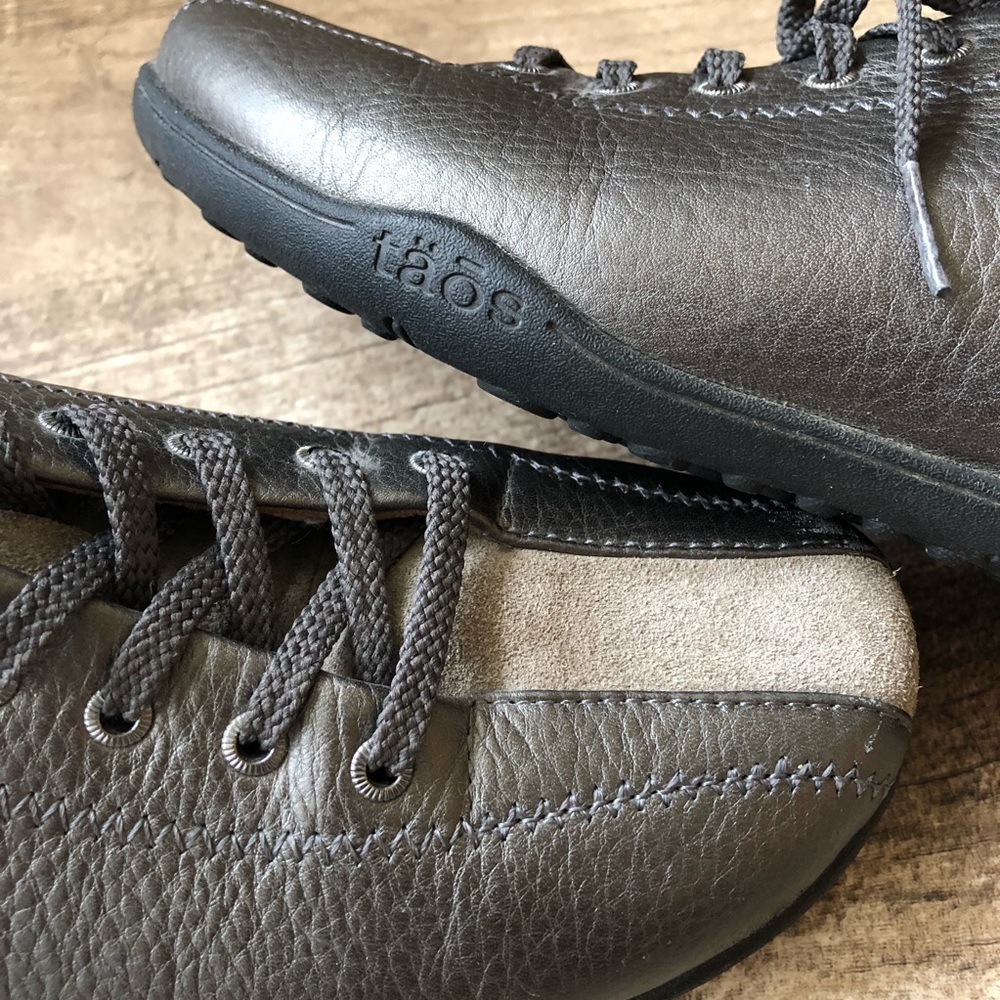 Taos Tellie Oxford Size 9